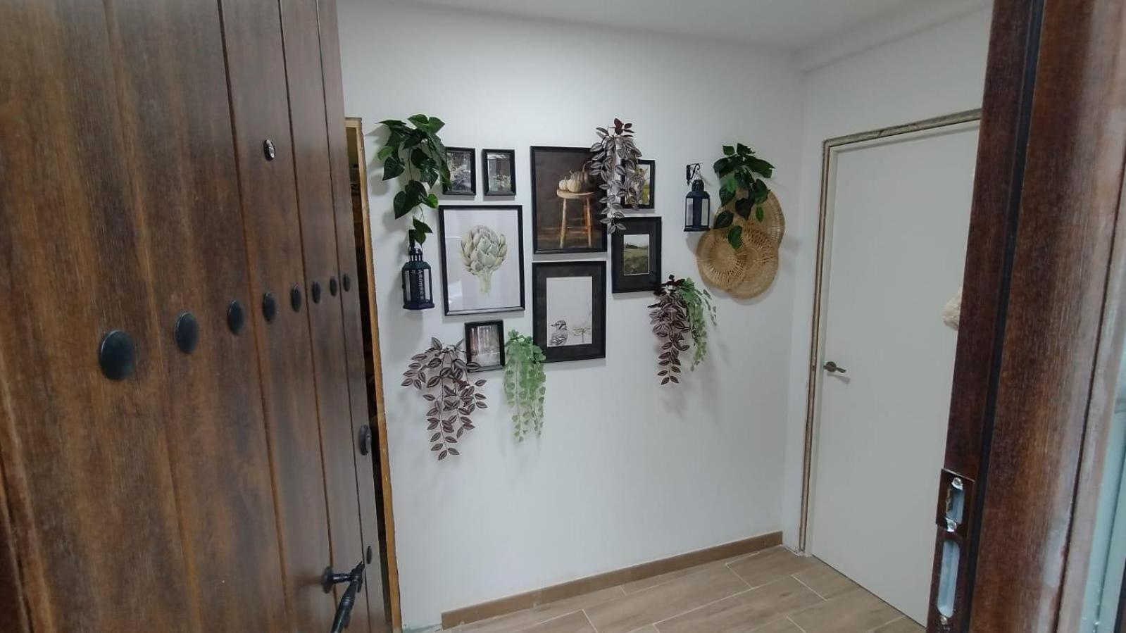 Apartamentos Marques อาลิกันเต ภายนอก รูปภาพ